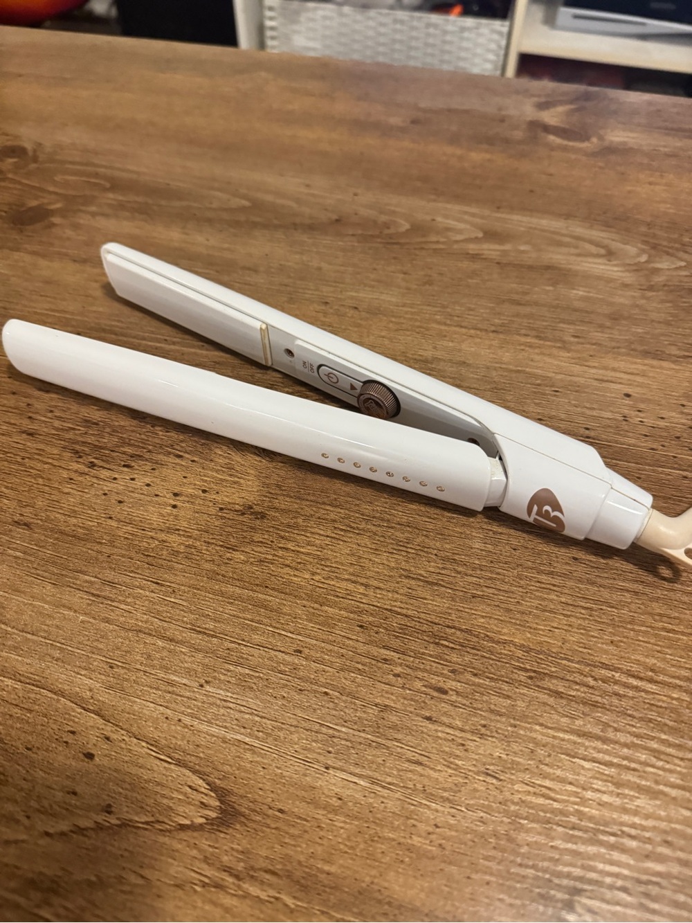 T3 Micro Hair Flat Iron Straightener